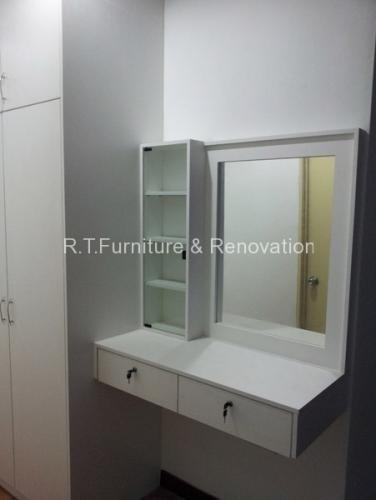 RT Furniture Wardrobe 052